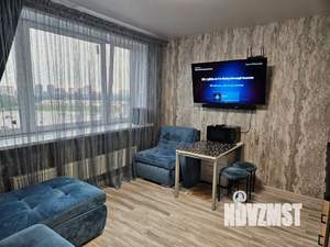 Студия квартира, посуточно, 27м2, 12/17 этаж